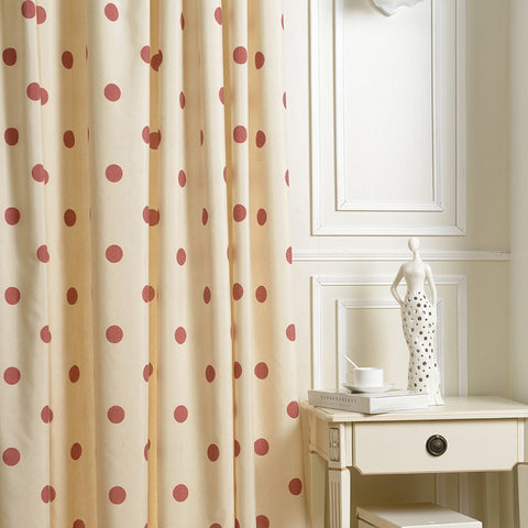 Curtain with round patterns