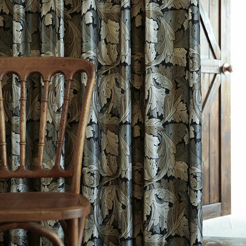 Romantic Black Curtain