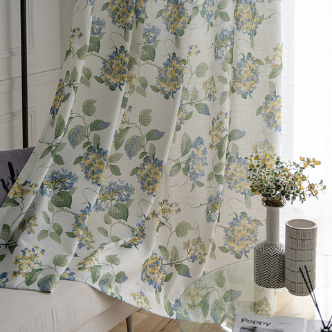 Provencal white curtain